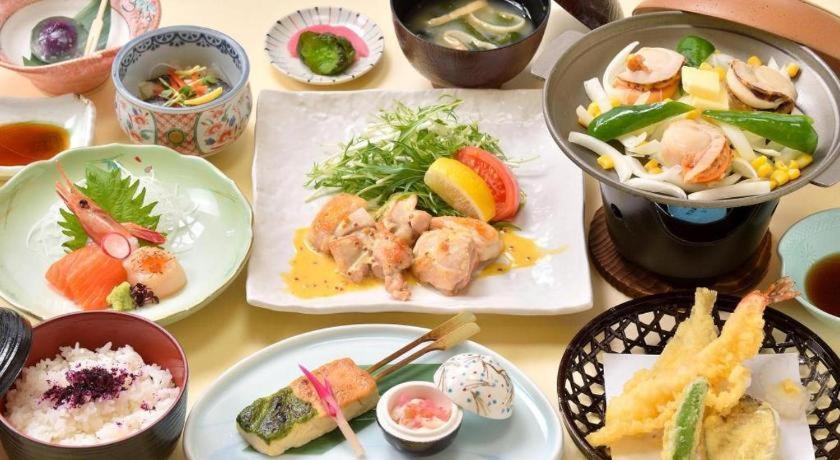 Hokkaido Futomi Meisen Manyo No Yu Ishikari Exterior foto